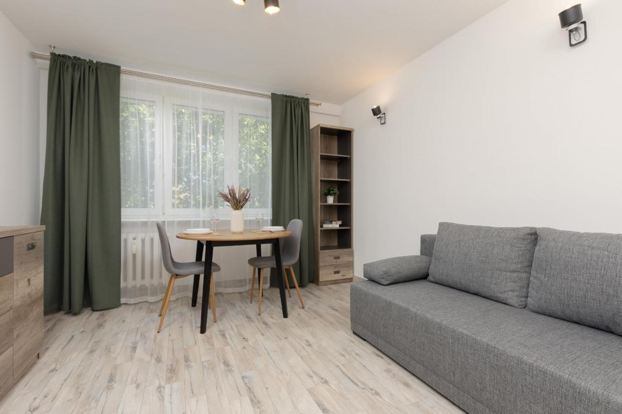 Studio Warsaw Wlochy 1 Sierpnia By Noclegi Renters Exteriér fotografie
