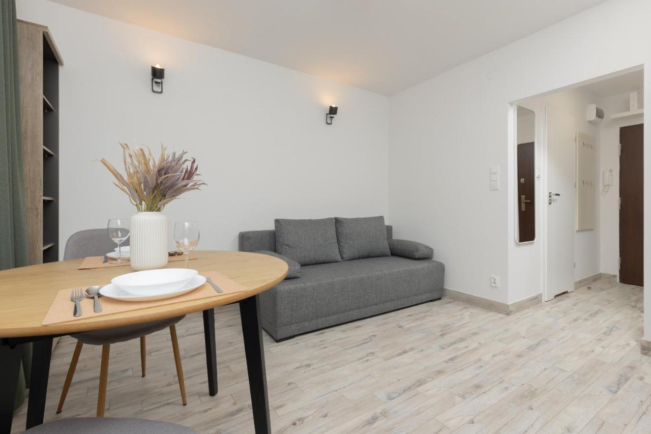 Studio Warsaw Wlochy 1 Sierpnia By Noclegi Renters Exteriér fotografie